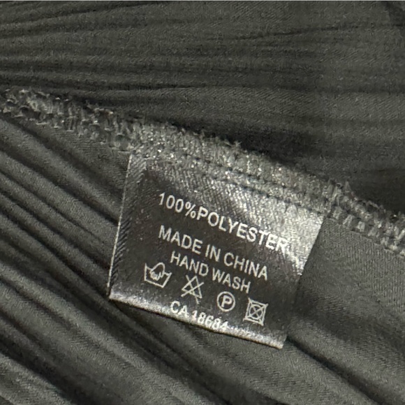 Maccine Sheer Long Sleeve - Picture 11 of 11